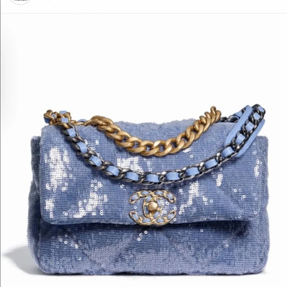 Chanel-19 sequin bag - Picture 1 of 9